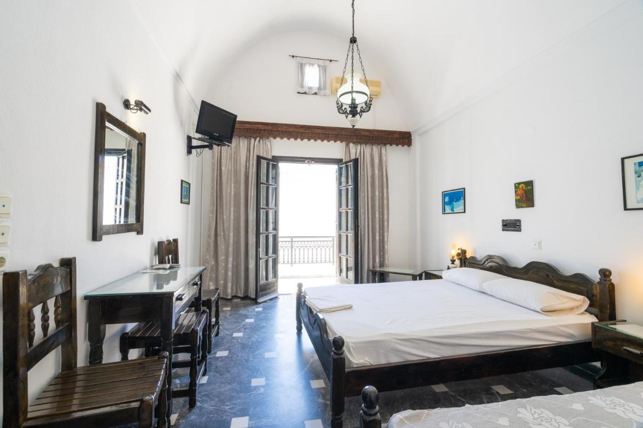 Hotel Koralli Kamári Esterno foto