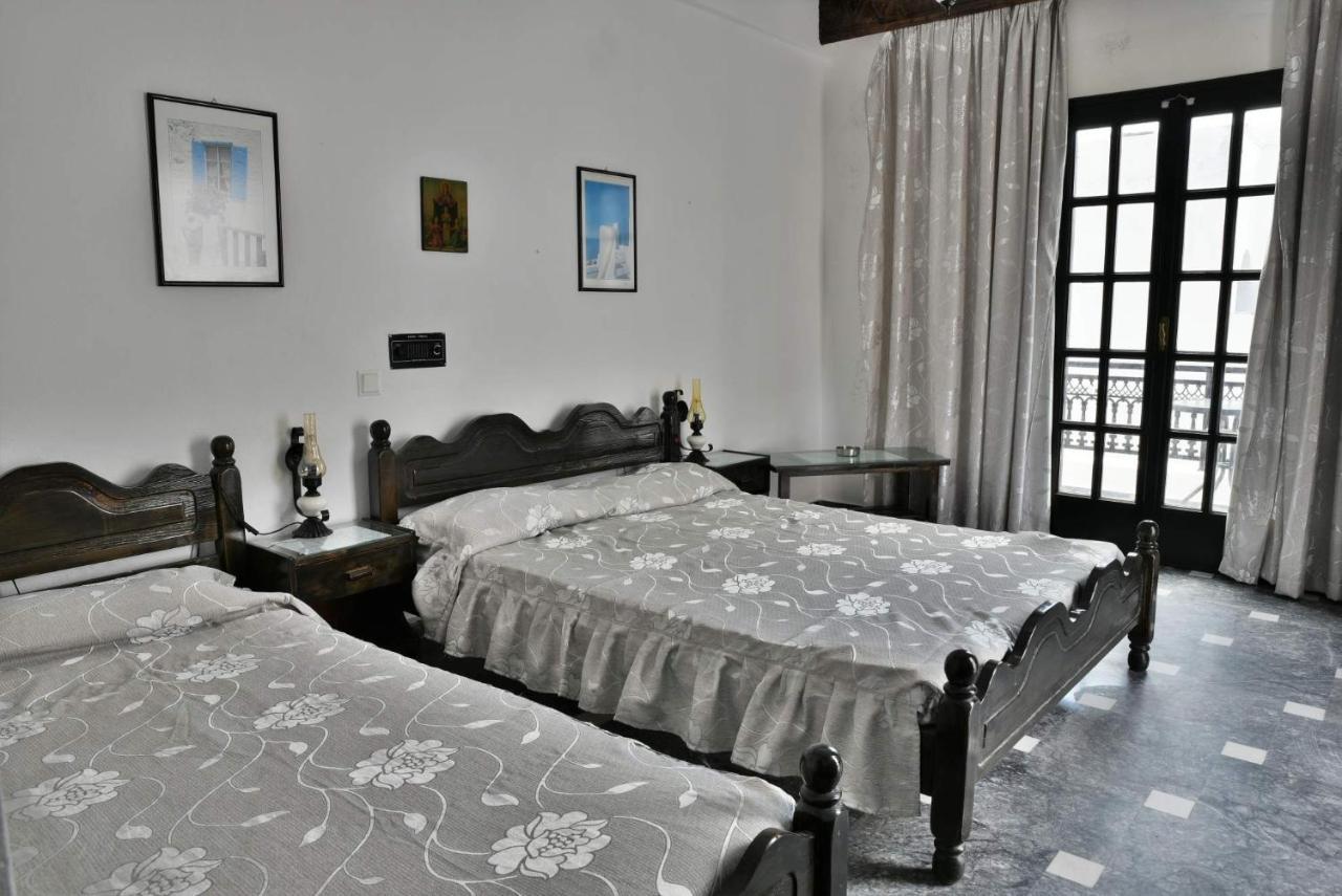 Hotel Koralli Kamári Esterno foto