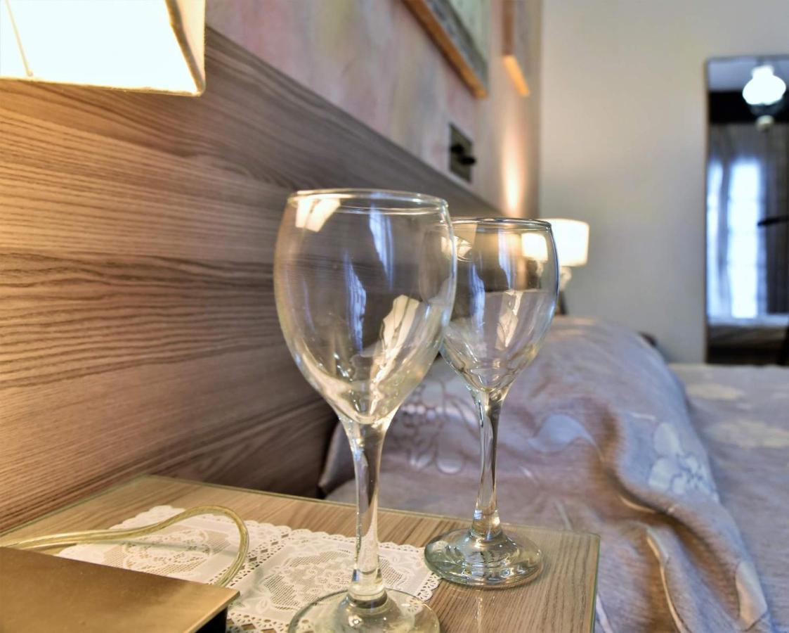 Hotel Koralli Kamári Esterno foto