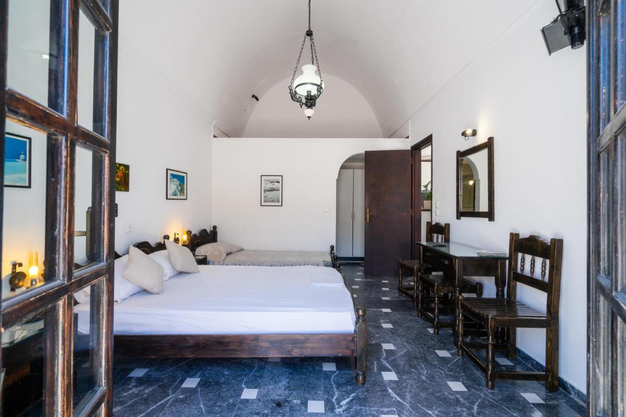 Hotel Koralli Kamári Esterno foto