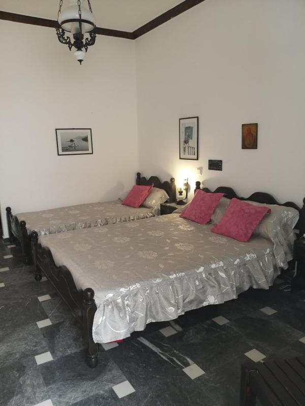 Hotel Koralli Kamári Esterno foto